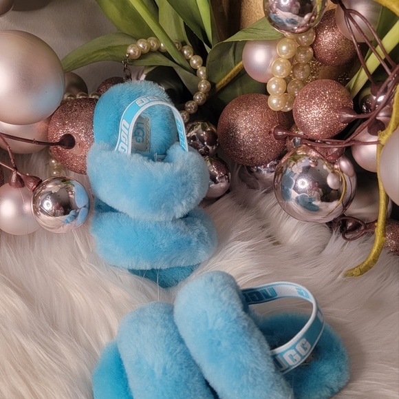 UGG Toddler FLUFF YEAH SLIDE - Picture 8 of 8